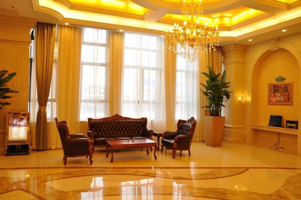 Vienna Hotel Sh Fengxian Nanqiao Jinhai Road Sanghaj Kültér fotó