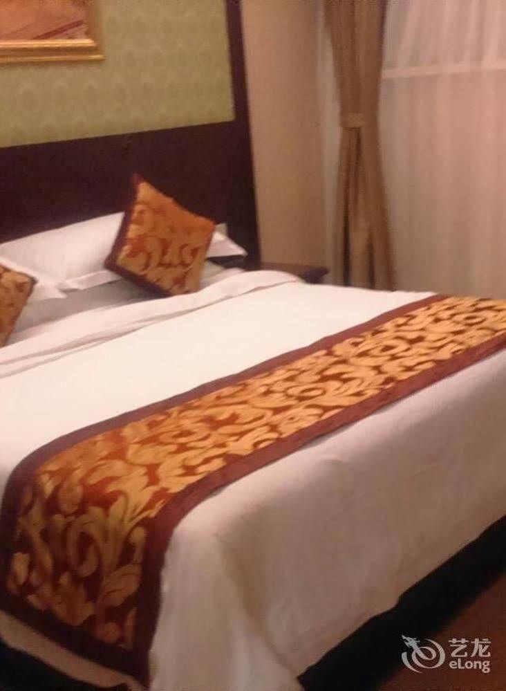 Vienna Hotel Sh Fengxian Nanqiao Jinhai Road Sanghaj Kültér fotó