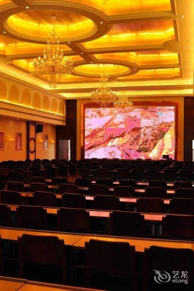 Vienna Hotel Sh Fengxian Nanqiao Jinhai Road Sanghaj Kültér fotó